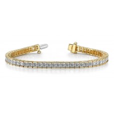 5.00 ct Ladies Princess Cut Diamond Tennis Bracelet In Channel Setting Yellow Gold 5.00 ct Ladies Princess Cut Diamond Tennis Bracelet In Channel Setting Yellow Gold